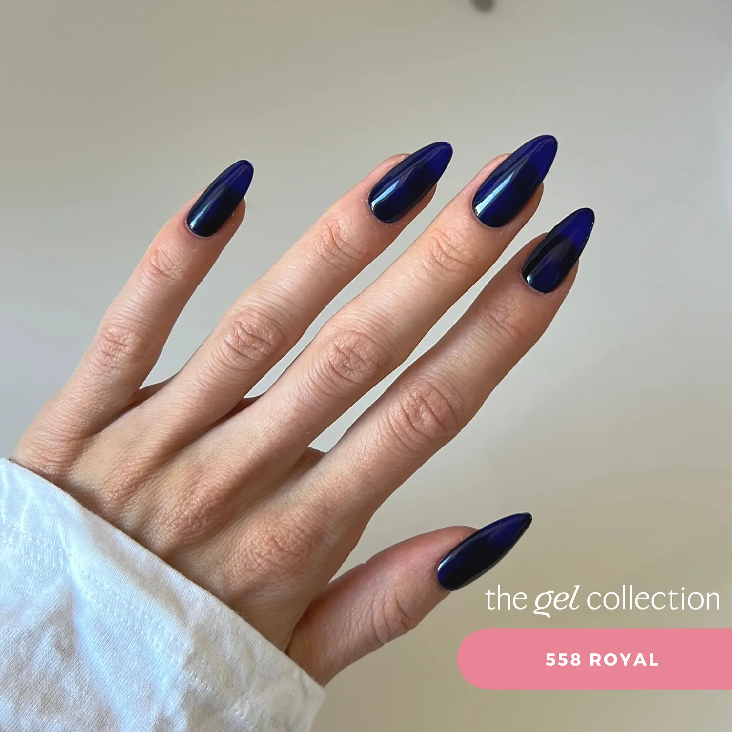 The Gel Collection Gel Polish 558 Royal 10 ml kongeblå