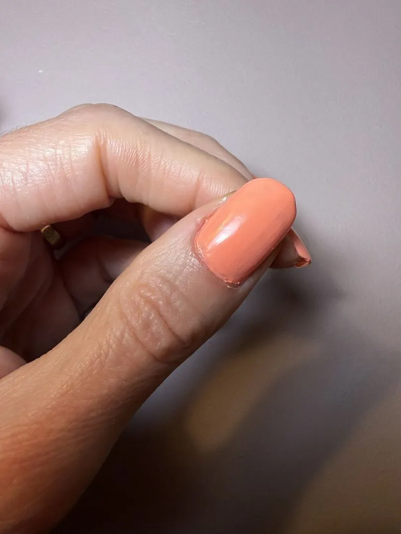 Manucurist Green Tangerine neglelakk lys neonoransje
