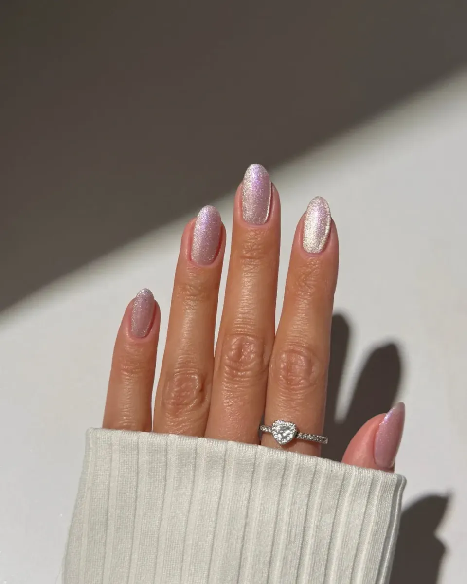 The Gel Collection Lovestruck Glow fargekit cat eye magnet