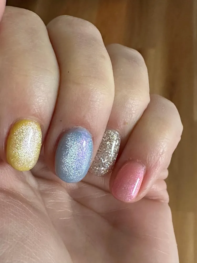Light Elegance Hear Me Roar ButterCream fargegel 5 ml gul