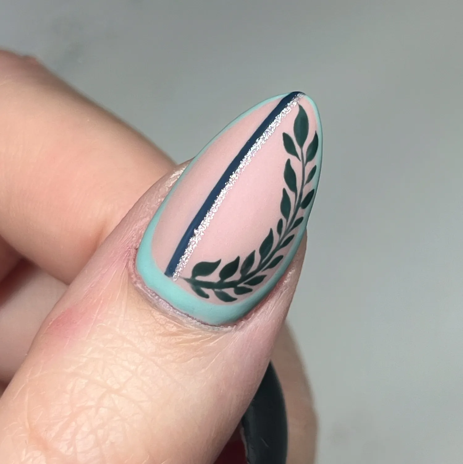 Light Elegance ButterCream I'm Sensitive neglelakk 5 ml shimmer