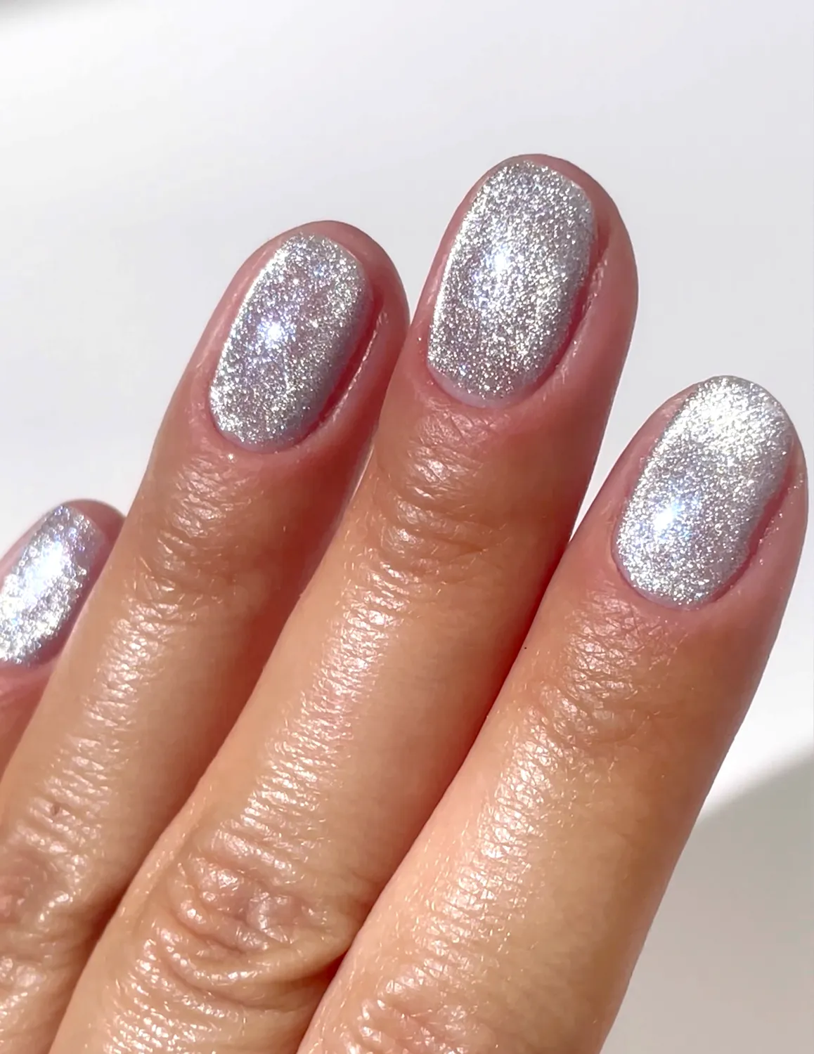Le Mini Macaron Moon Beam cat eye gellakk 8,5 ml magnet