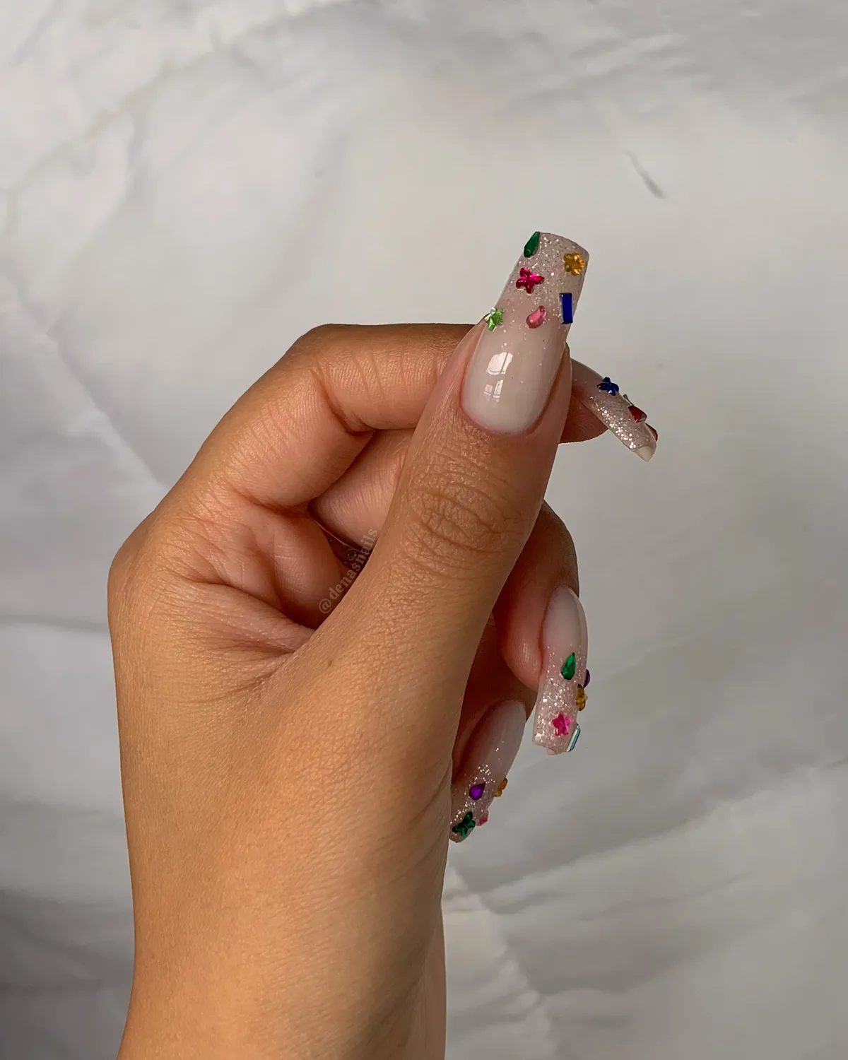 Light Elegance P+ Irresistible gellakk 10 ml rosa glitter
