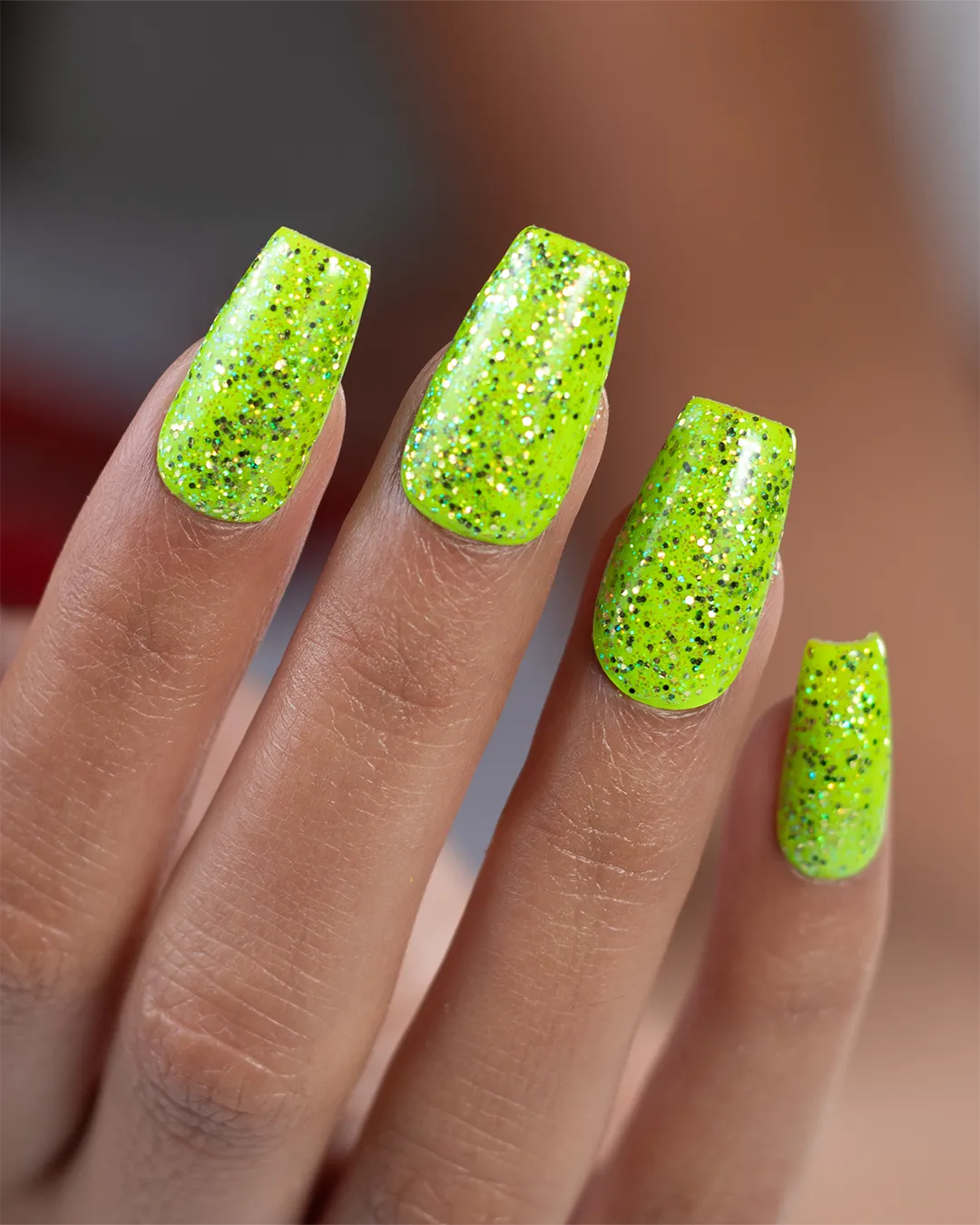 Light Elegance Peace and Love glittergel 10 ml grønn gul