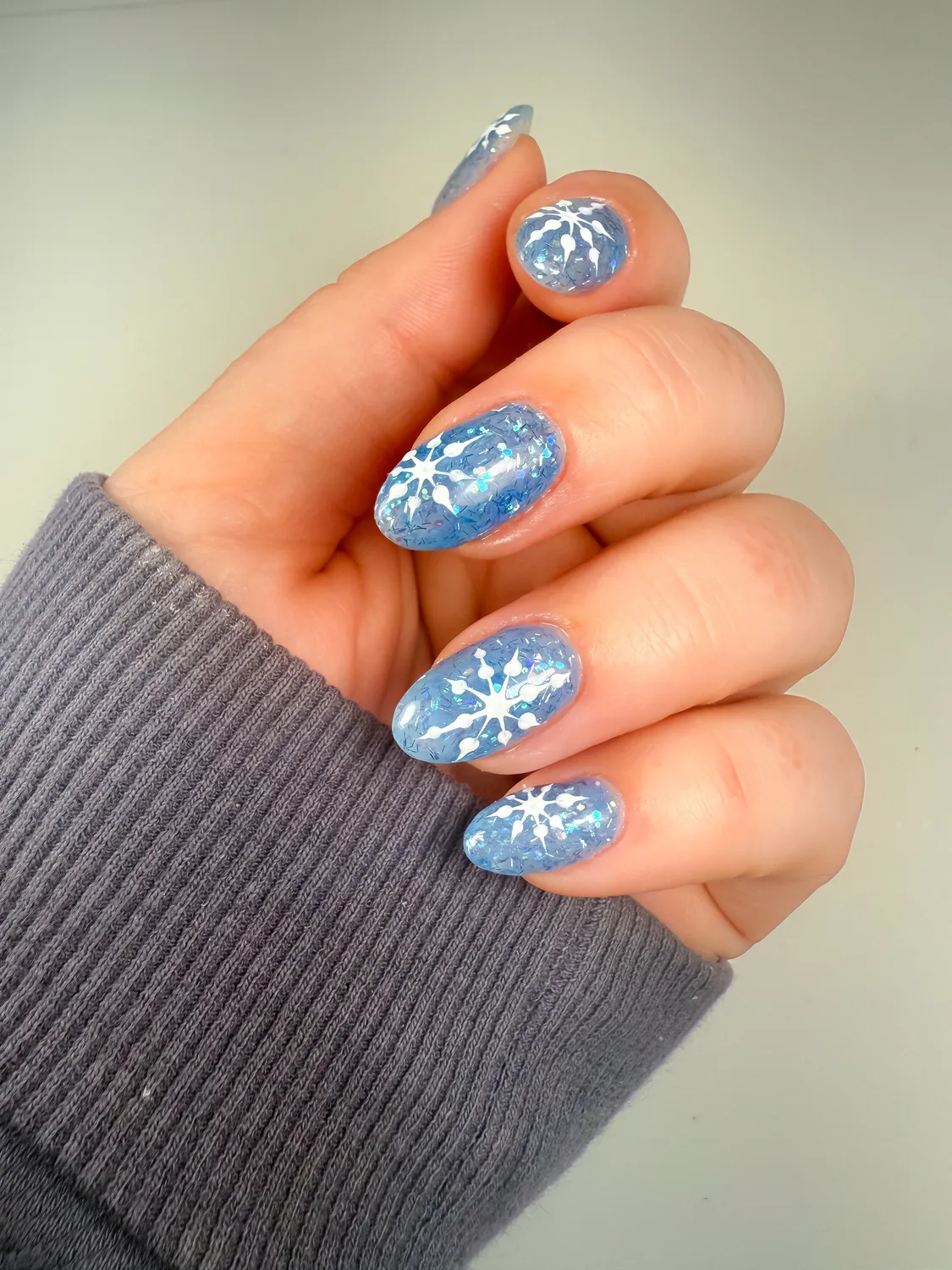 Light Elegance P+ Ocean Jelly gellakk 10 ml akvablå transparent