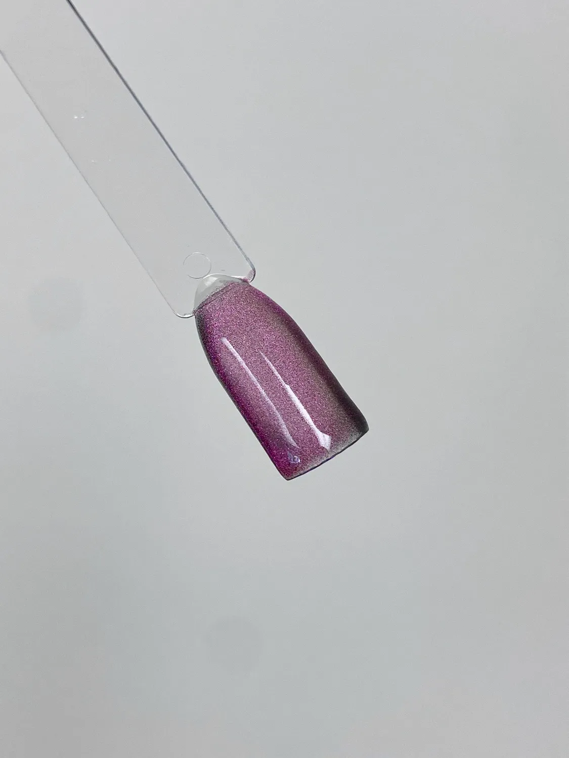 Light Elegance P+ Aurora Kitty neglelakk 10 ml cat eye