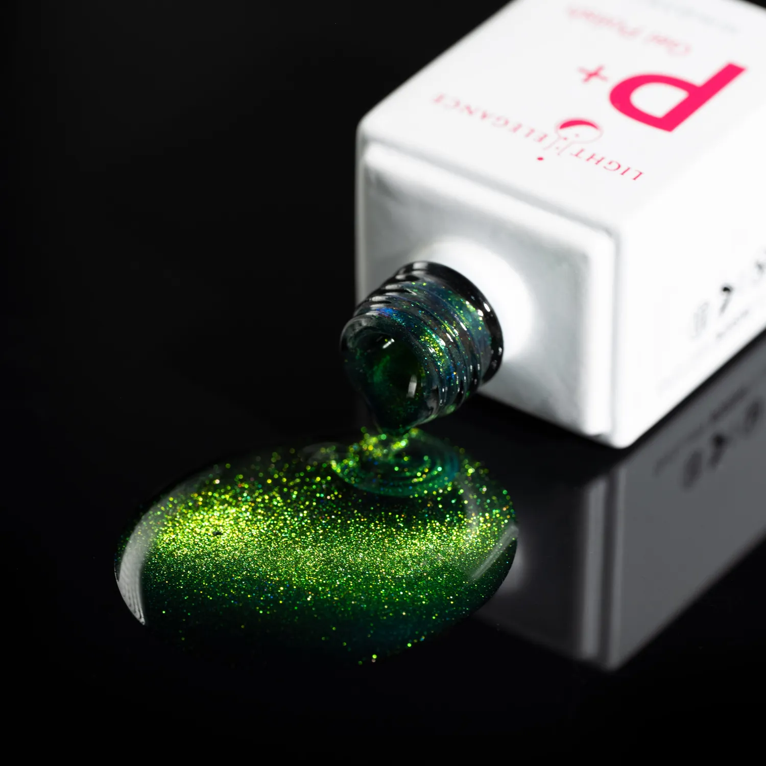 Light Elegance P+ Vertigo gellakk 10 ml grønn cat eye