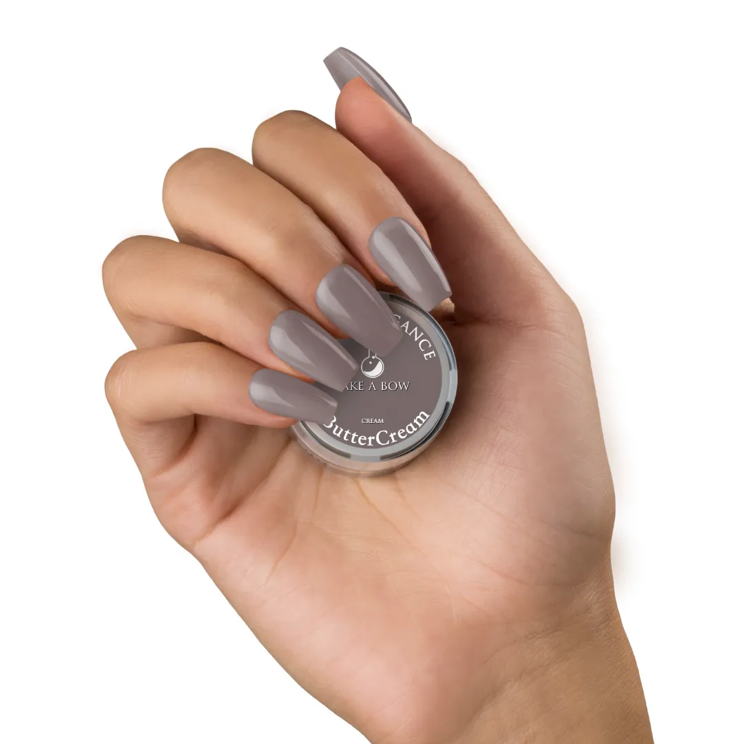 Light Elegance Take a Bow ButterCream gellakk gråbeige mauve