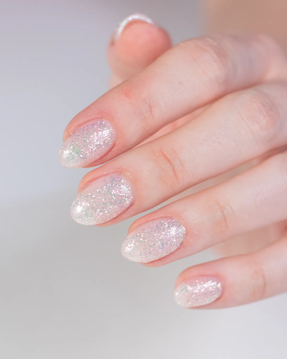 Light Elegance Crybaby glittergel 10 ml rosa gul