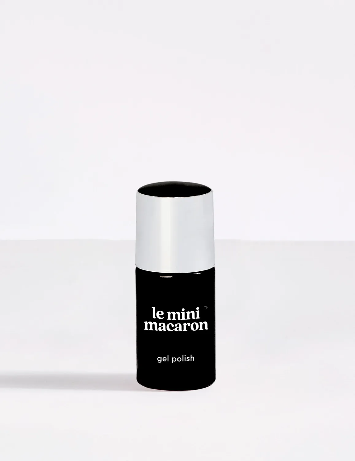 Le Mini Macaron Licorice gellakk 8,5 ml – dyp svart