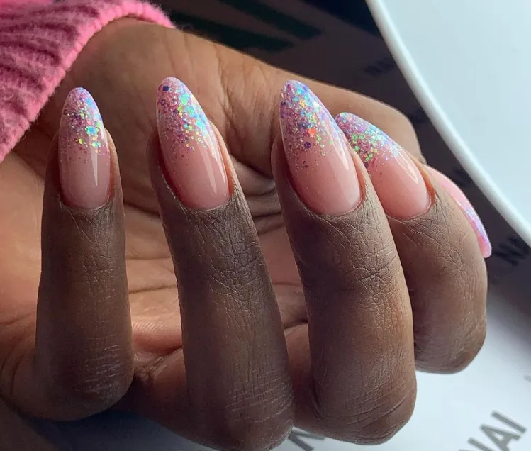 Light Elegance P+ In My Happy Place gel neglelakk glitter 10 ml