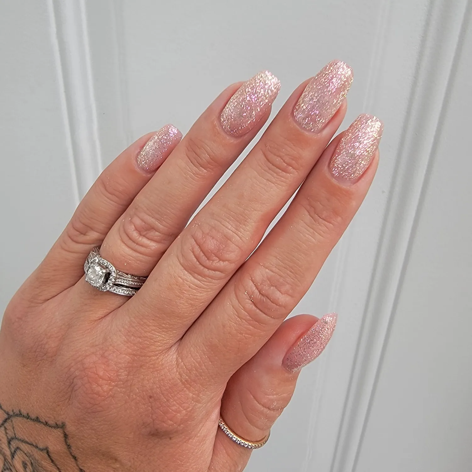 Light Elegance Crybaby glittergel 10 ml rosa gul
