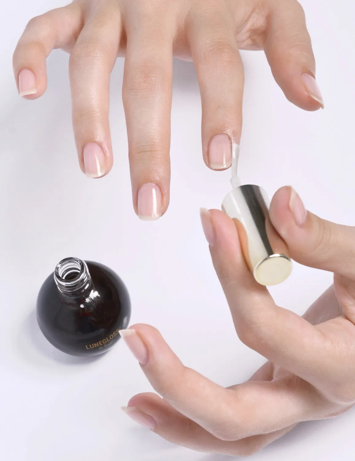 Le Mini Macaron Lunegloss negleserum black jelly 10 ml