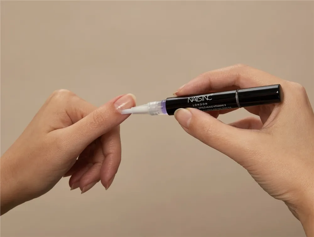 Nails Inc Vitamin E neglepleiepenn pleiende