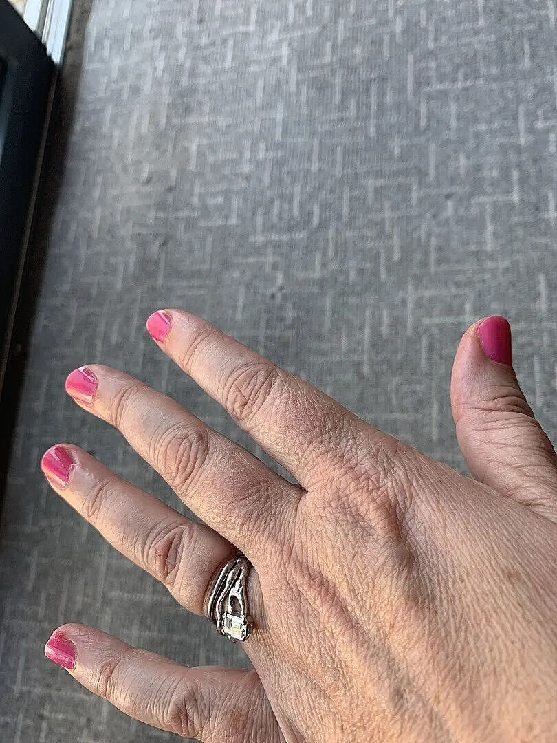 Nails Inc London Plant Power neglelakk U Ok Hun rosa