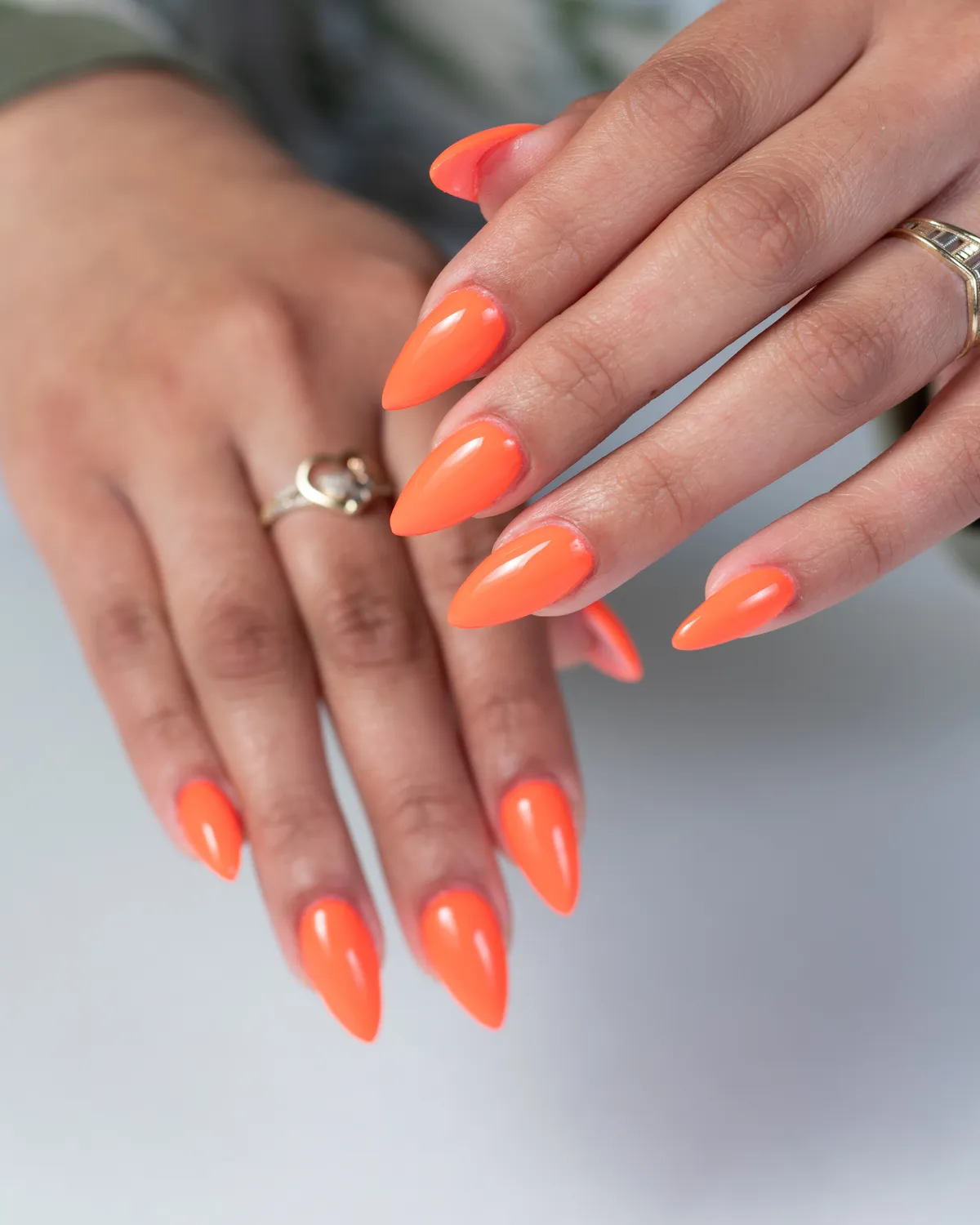 Light Elegance P+ Trippy gellakk 10 ml neon oransje