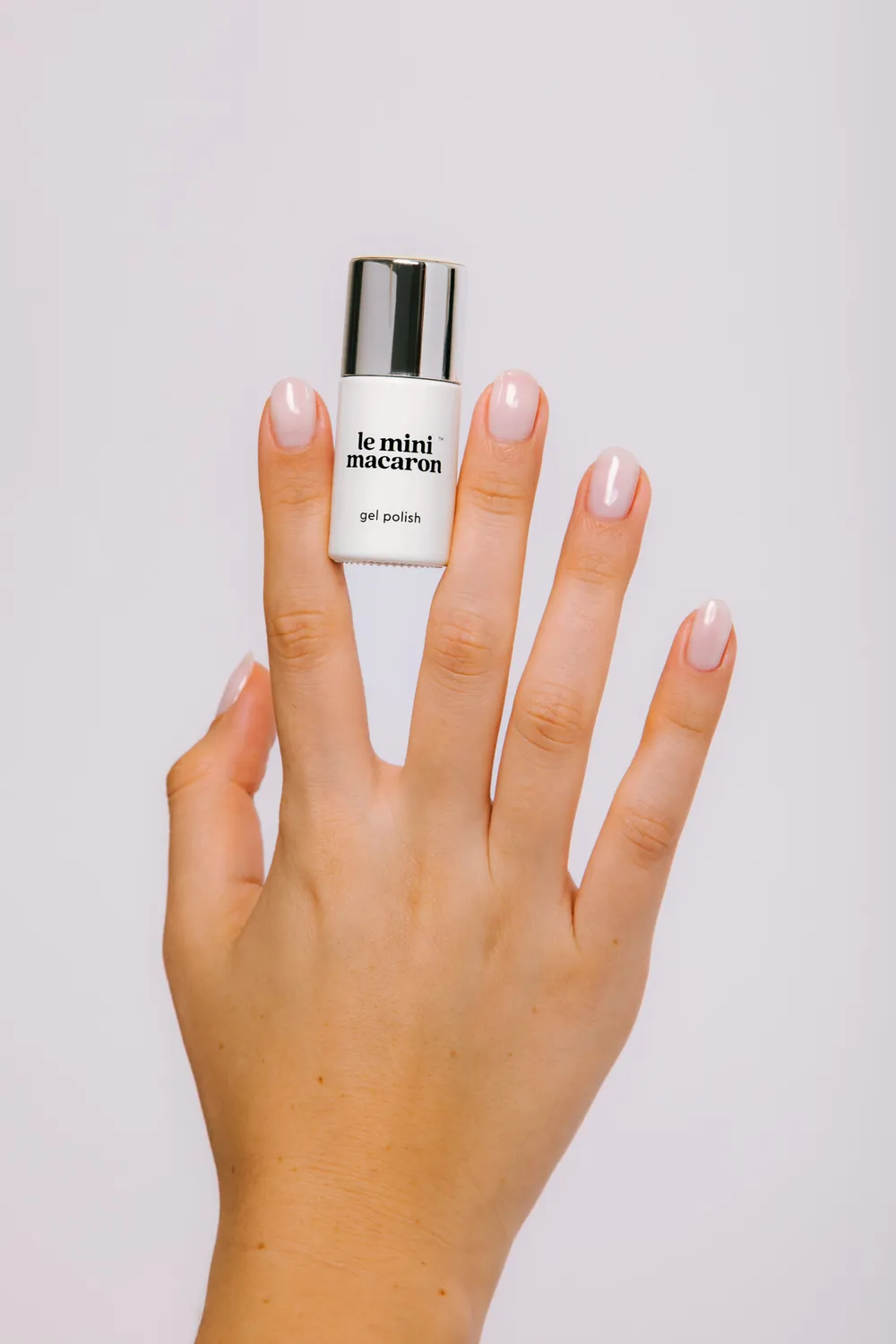 Le Mini Macaron Chantilly gellakk transparent 8,5 ml melkehvit