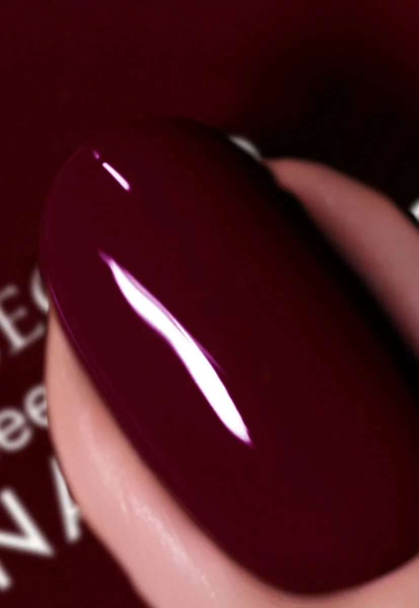 Nails Inc 45 Second Speedy Meet Me On Regents Street rød
