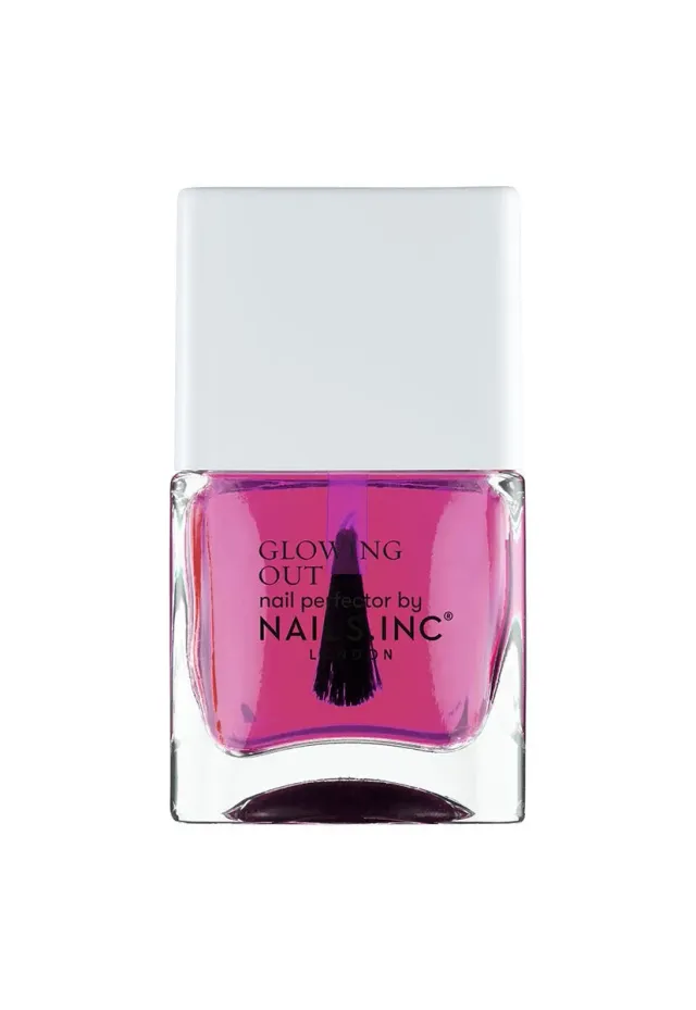 Nails Inc London Glowing My Way neglelakk glow