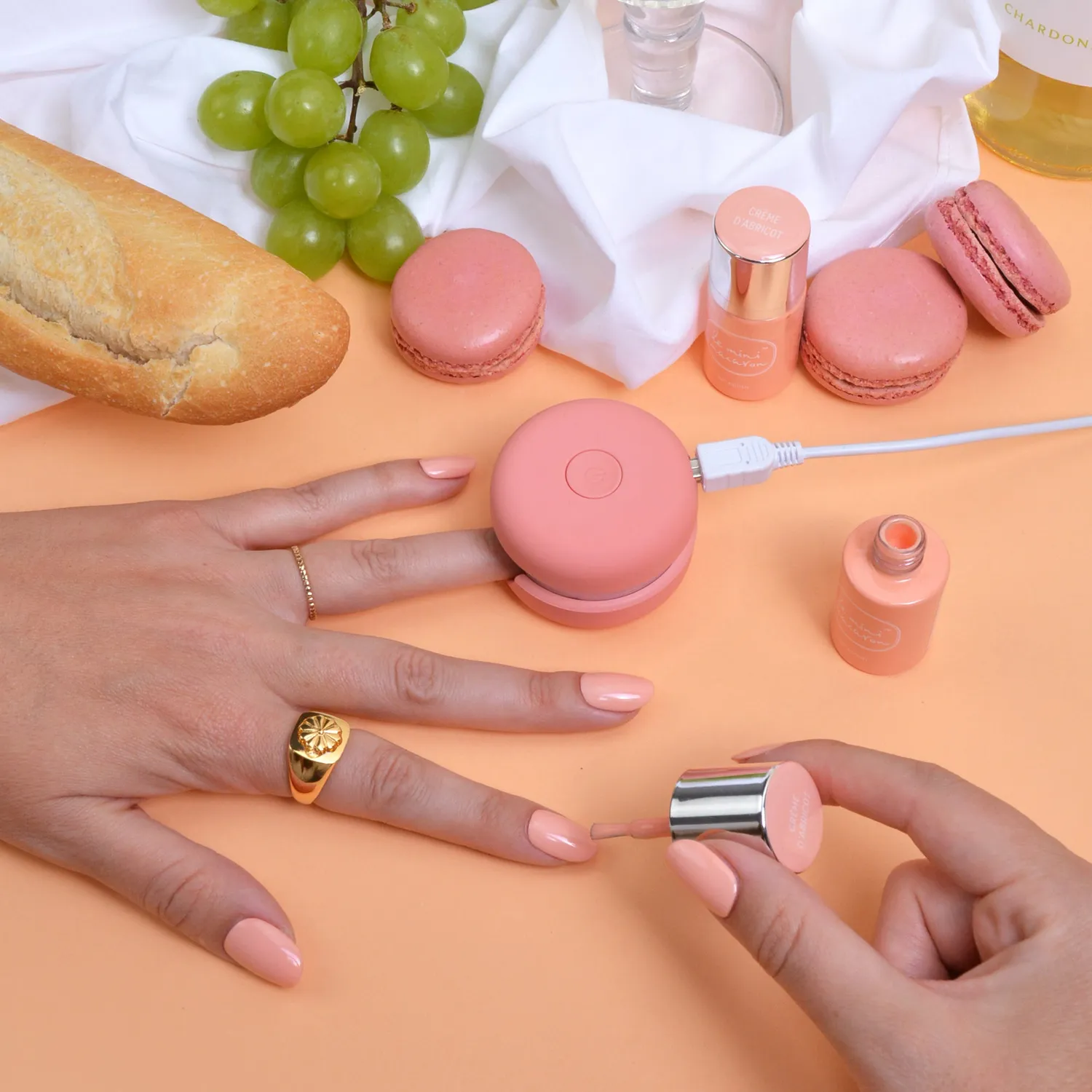 Le Mini Macaron Crème d'Abricot gellakk 8,5 ml aprikos pastell