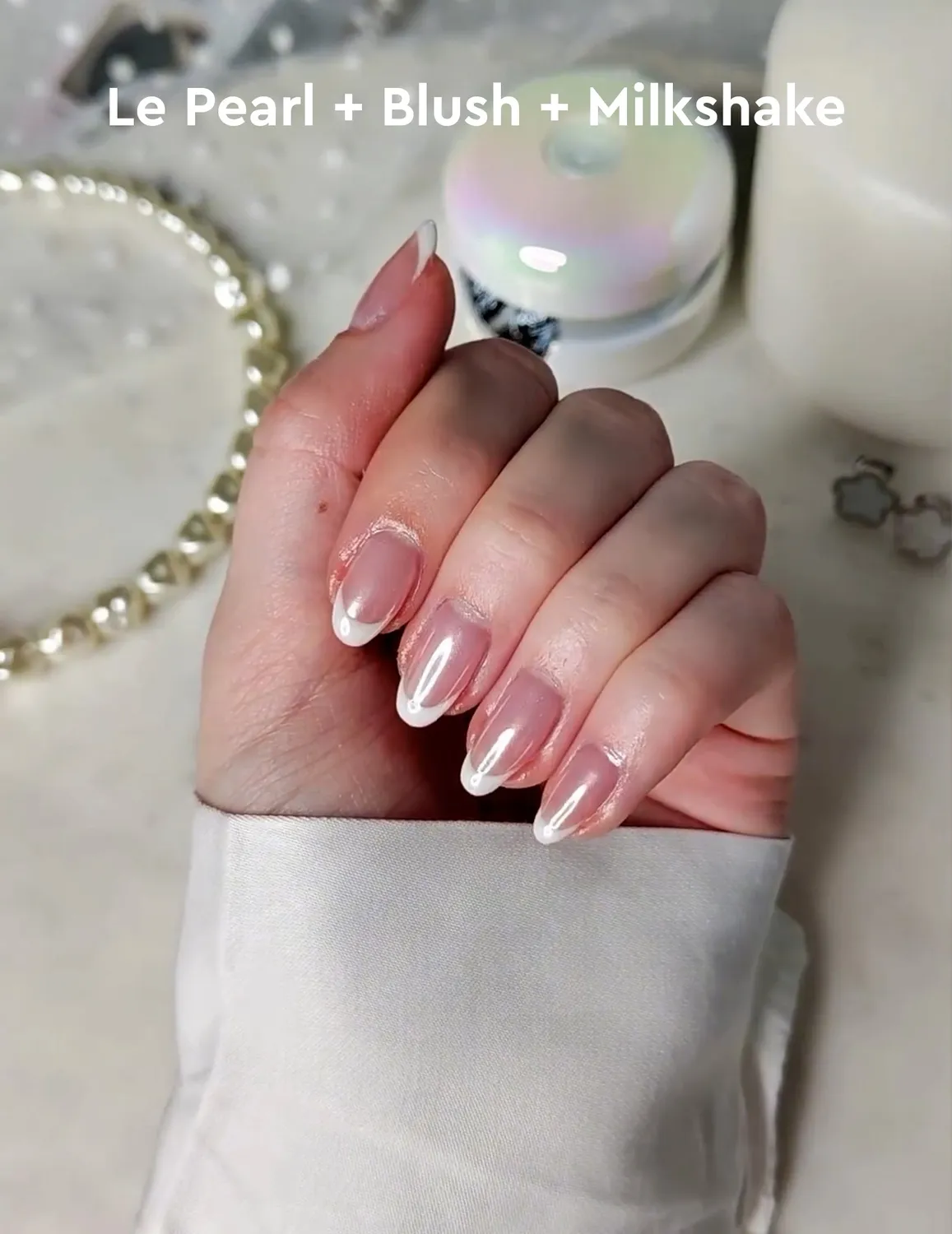 Le Mini Macaron Le Pearl neglepulver sett hvit perlemor