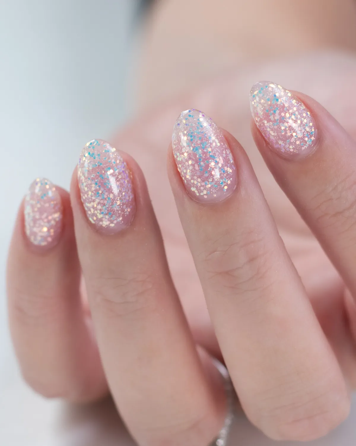 Light Elegance P+ She's a Star gellakk 10 ml rosa glitter