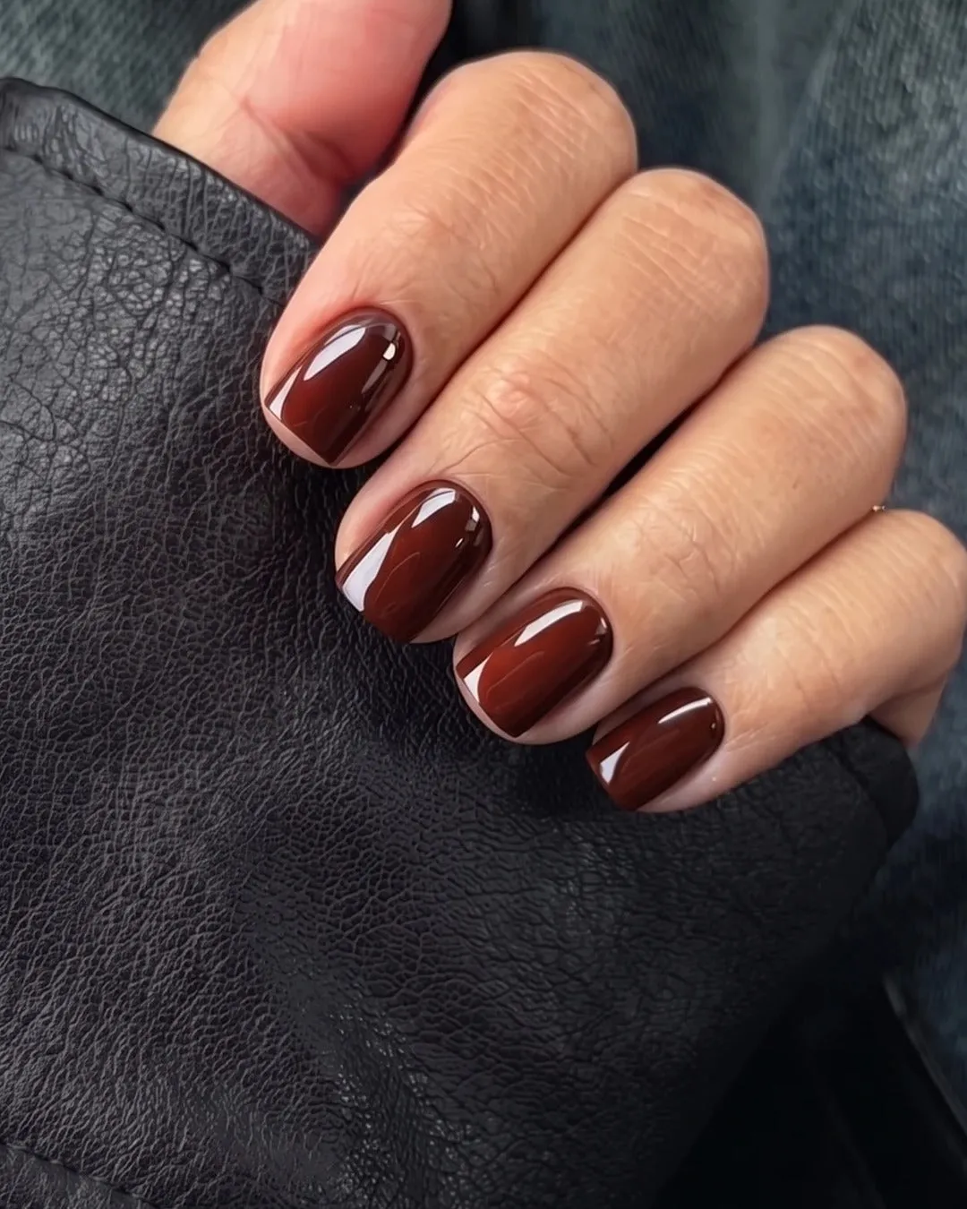 The Gel Collection Gel Polish 191 No Rush brun espresso