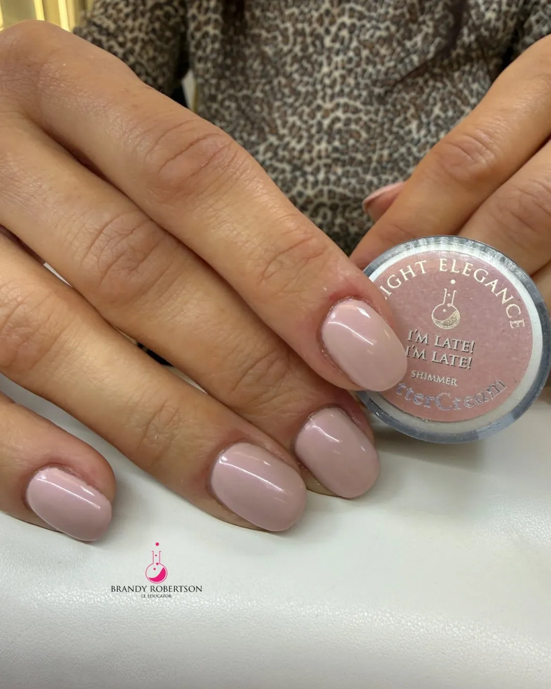 Light Elegance I'm Late I'm Late ButterCream nude rosa