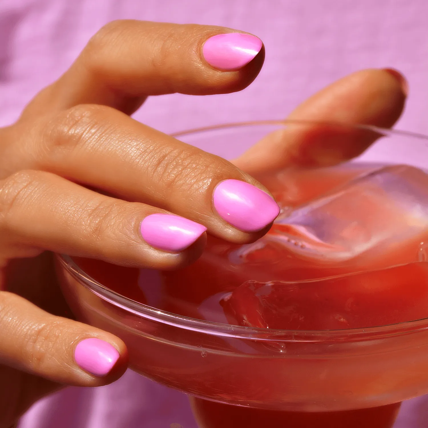 Le Mini Macaron Bubblegum Crush gellakk 8,5 ml rosa