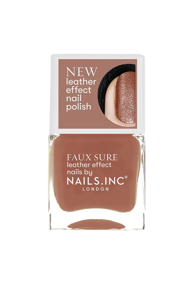 Nails Inc Need A Tan neglelakk Leather Effect matt nude