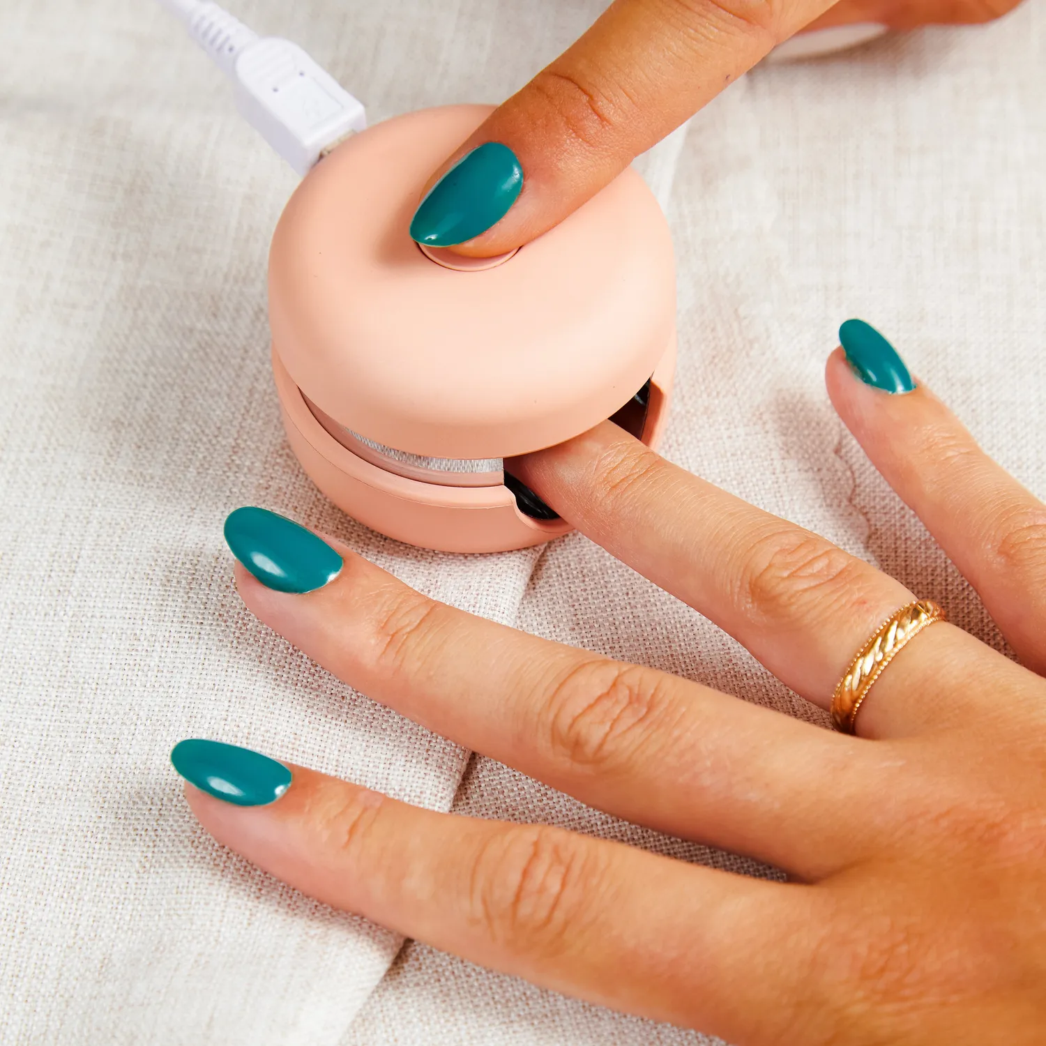 Le Mini Macaron Le Vert gellakk 8,5 ml jadegrønn
