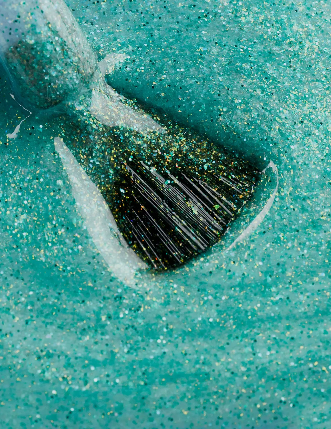 Le Mini Macaron Sparkling Seasalt gellakk 8,5 ml turkis glitter