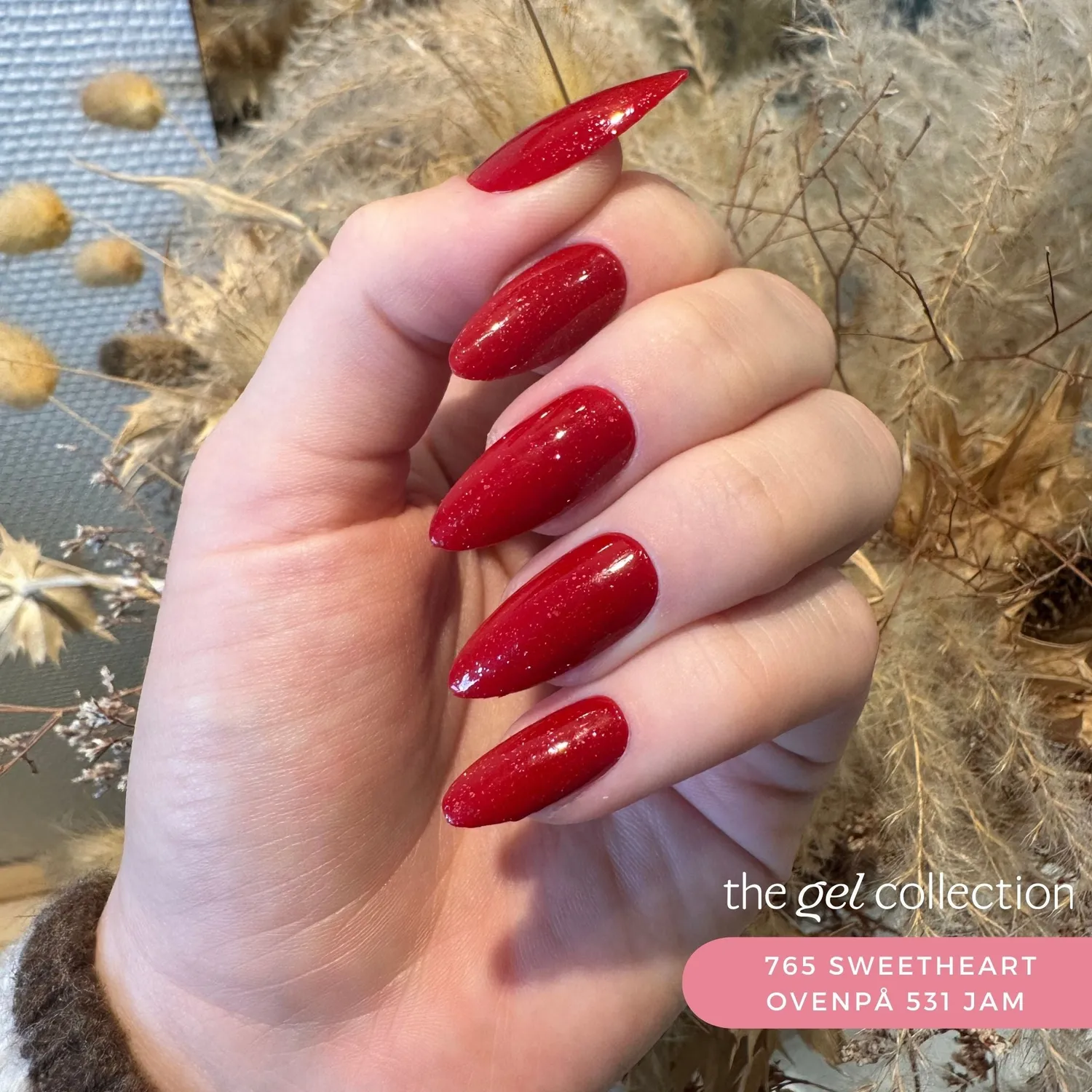 The Gel Collection Gel Polish 765 Sweetheart gellakk 10 ml rød