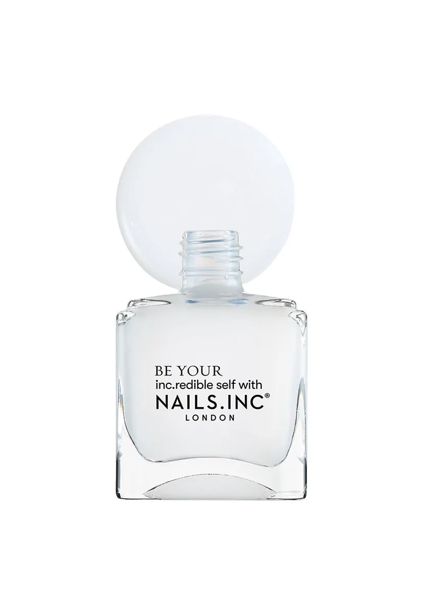 Nails Inc Made In Mykonos neglelakk sett med stickers