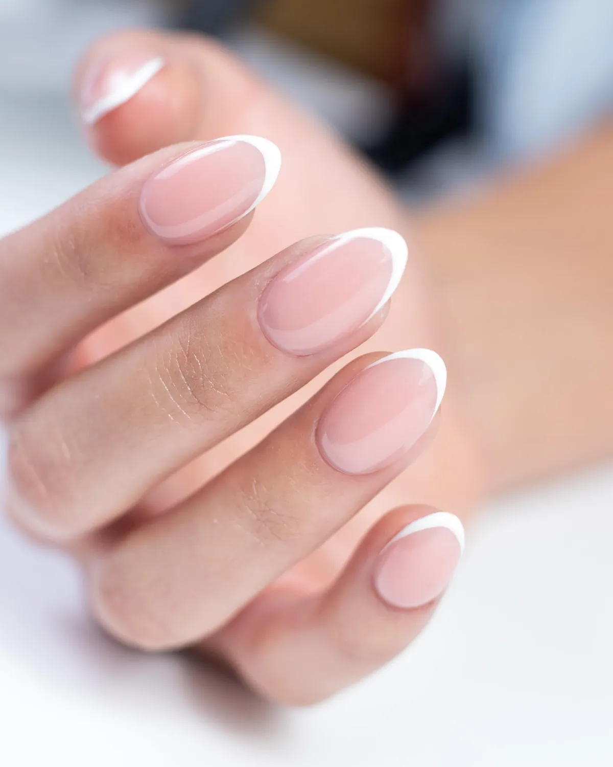Light Elegance Just White ButterCream fargegel 5 ml hvit