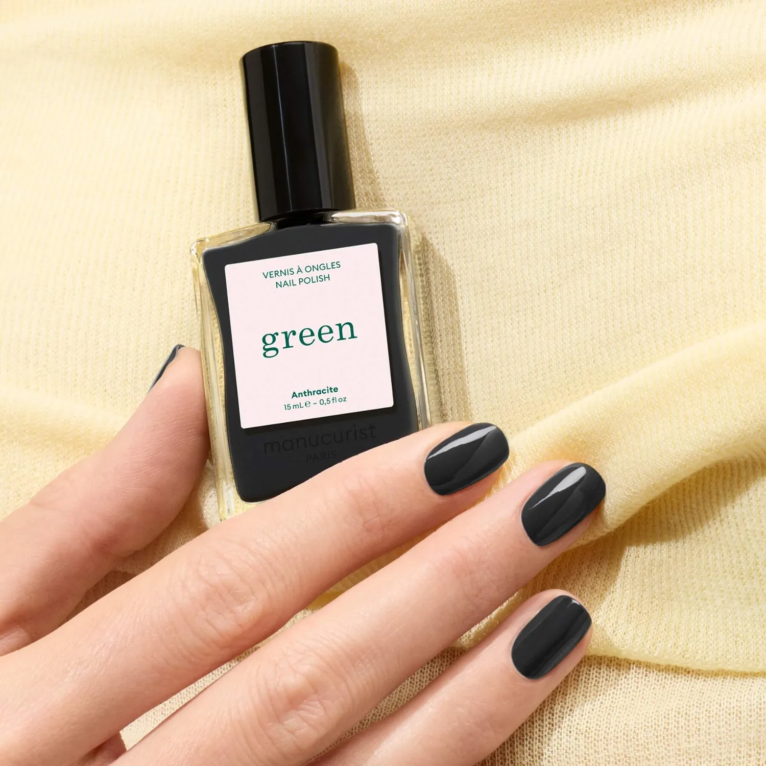 Manucurist Green Anthracite neglelakk mørk grå
