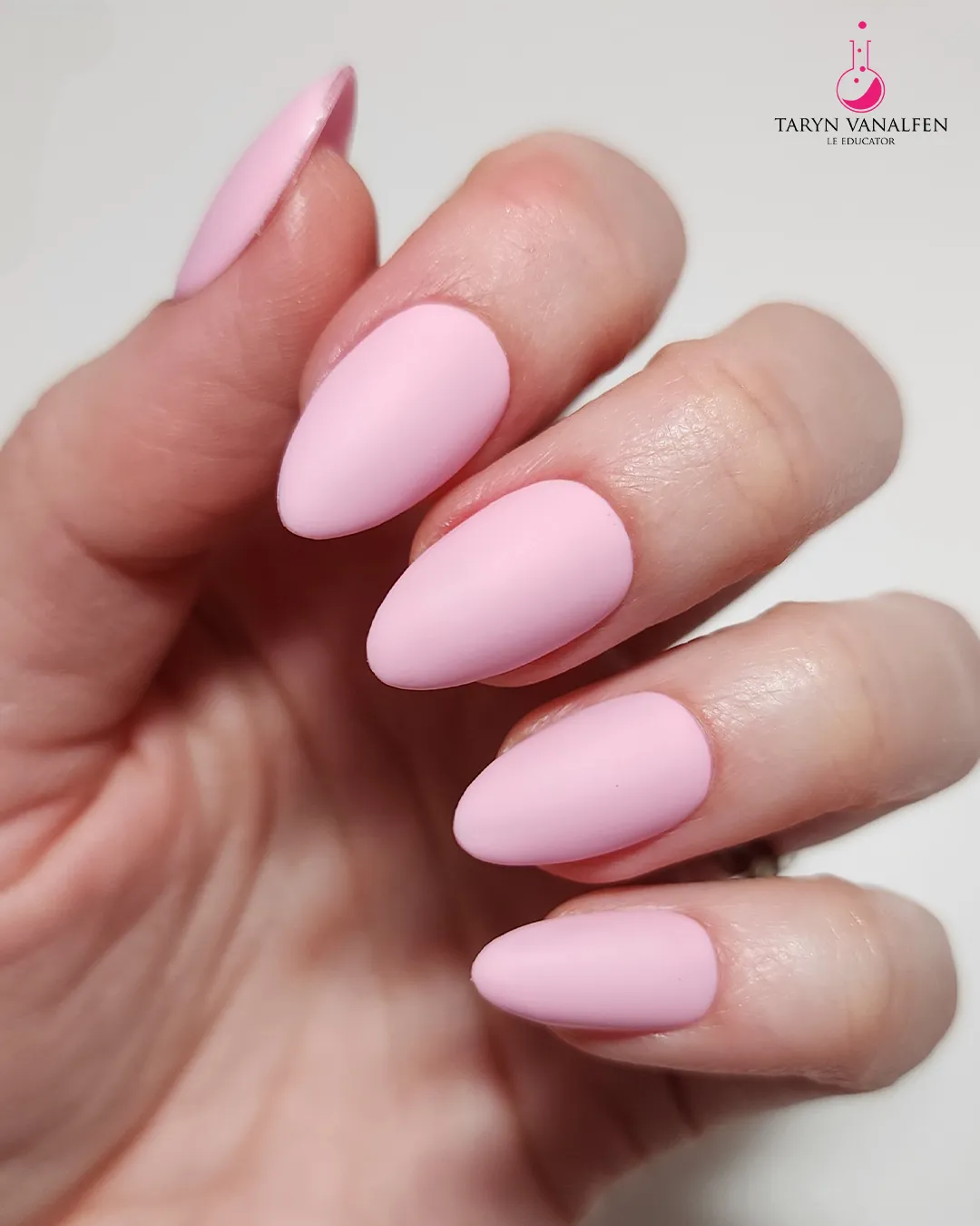Light Elegance P+ Flower Power gellakk 10 ml rosa