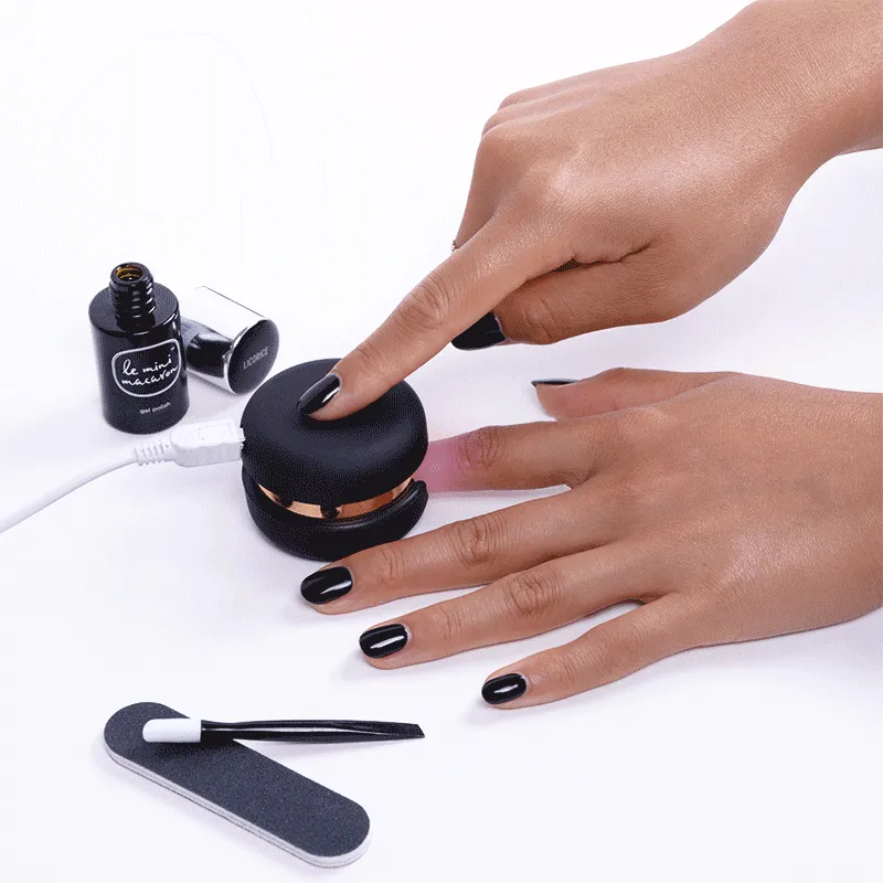 Le Mini Macaron Licorice gel manikyrkit med lampe