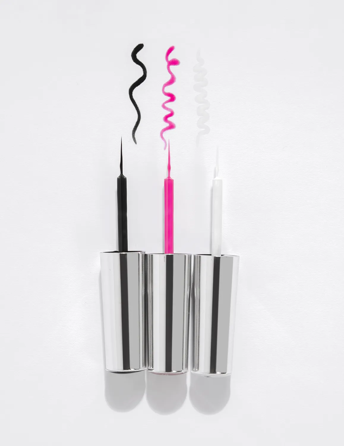 Le Mini Macaron Licorice gel liner 6 ml sort