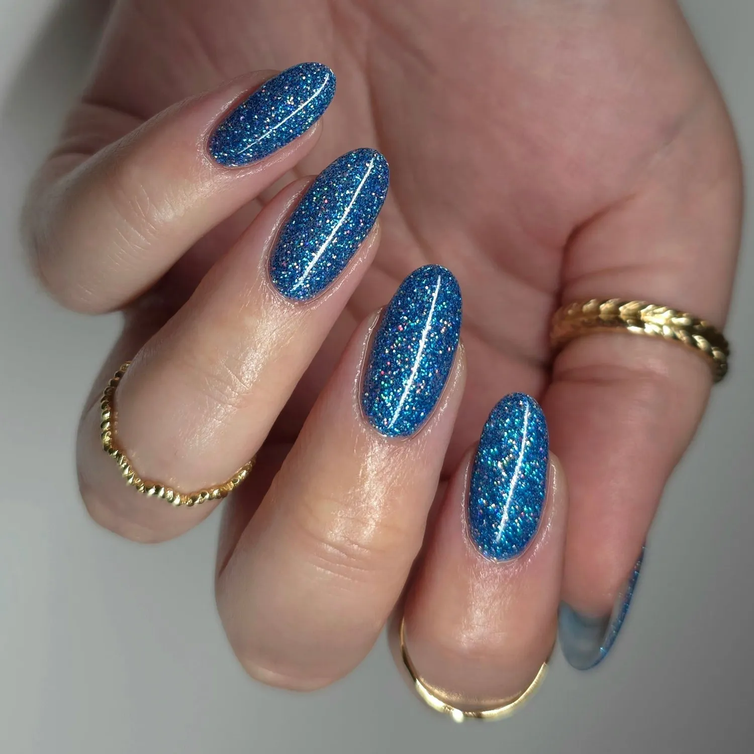 Light Elegance Blast Off Blue glittergel 10 ml blå