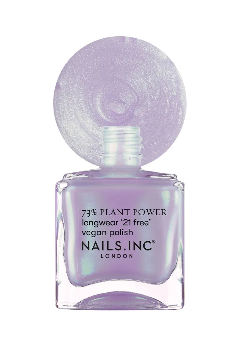 Nails Inc Plant Power Glowing Out neglelakk perlemor lilla