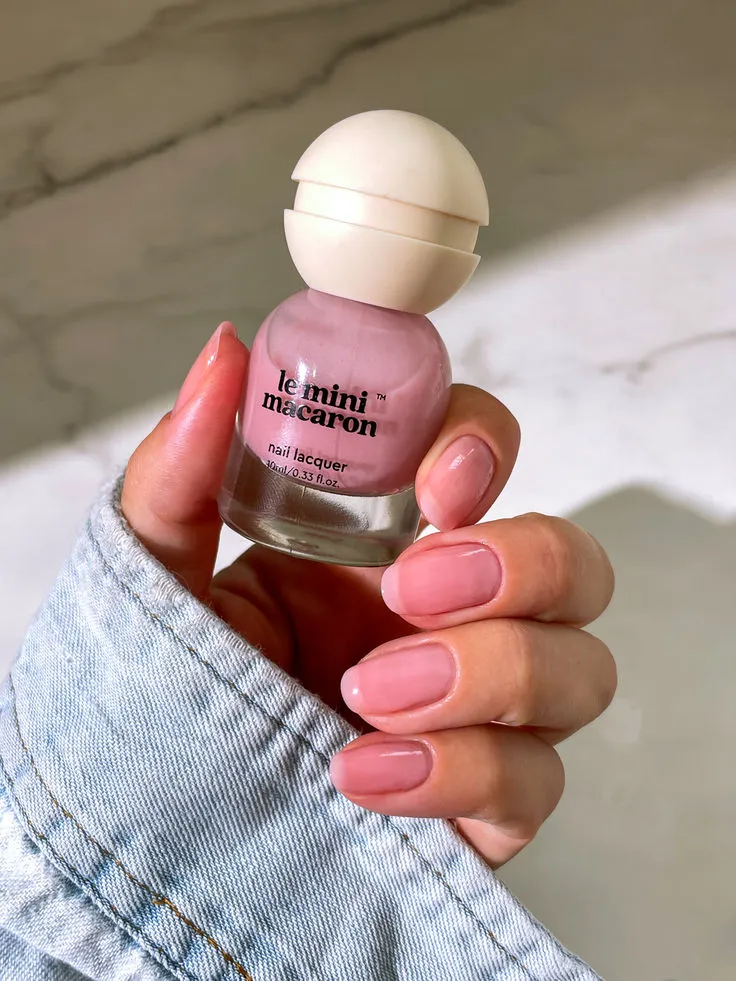 Le Mini Macaron Blush neglelakk 10 ml lys rosa 6 dager