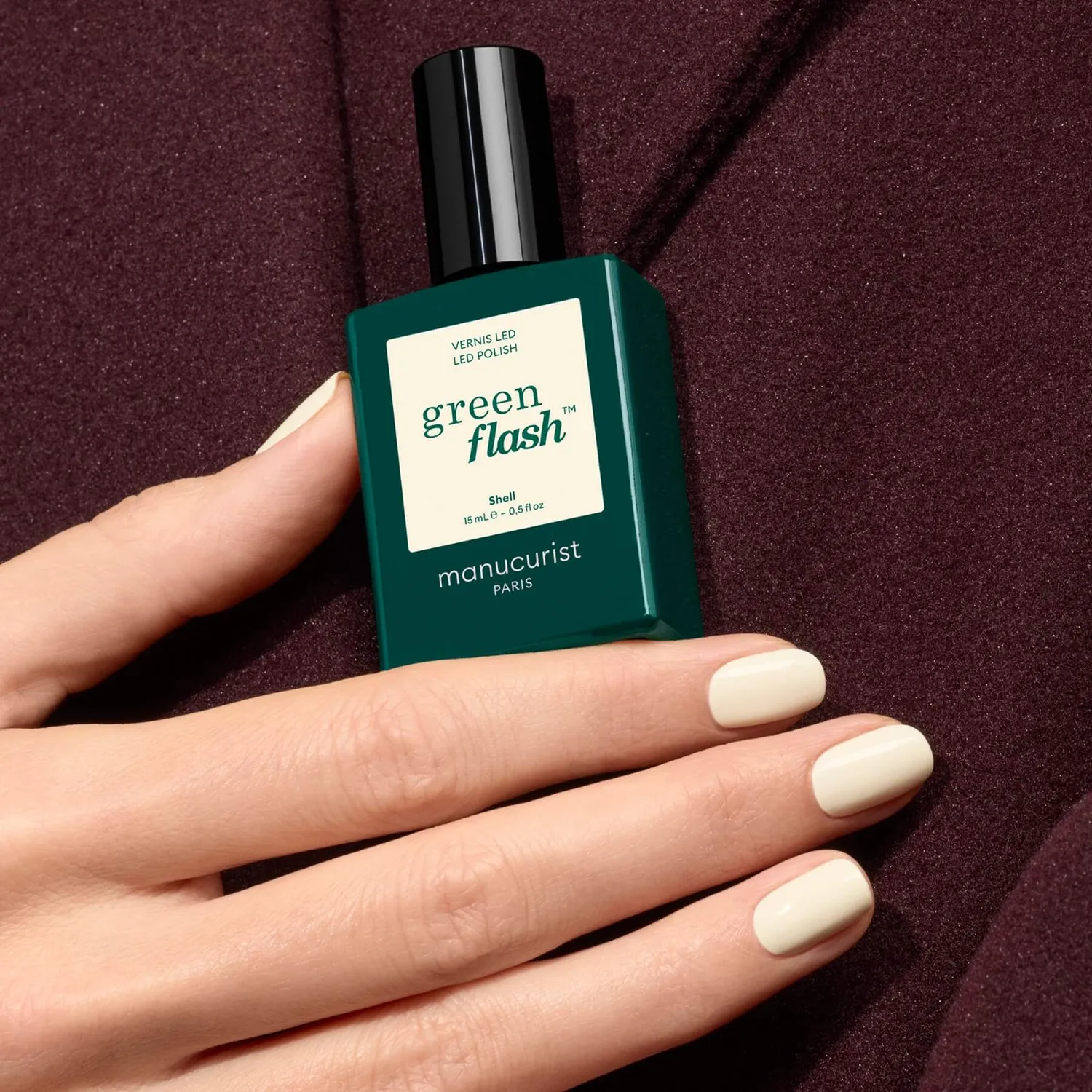 Manucurist Green Flash Shell gel polish offwhite opak