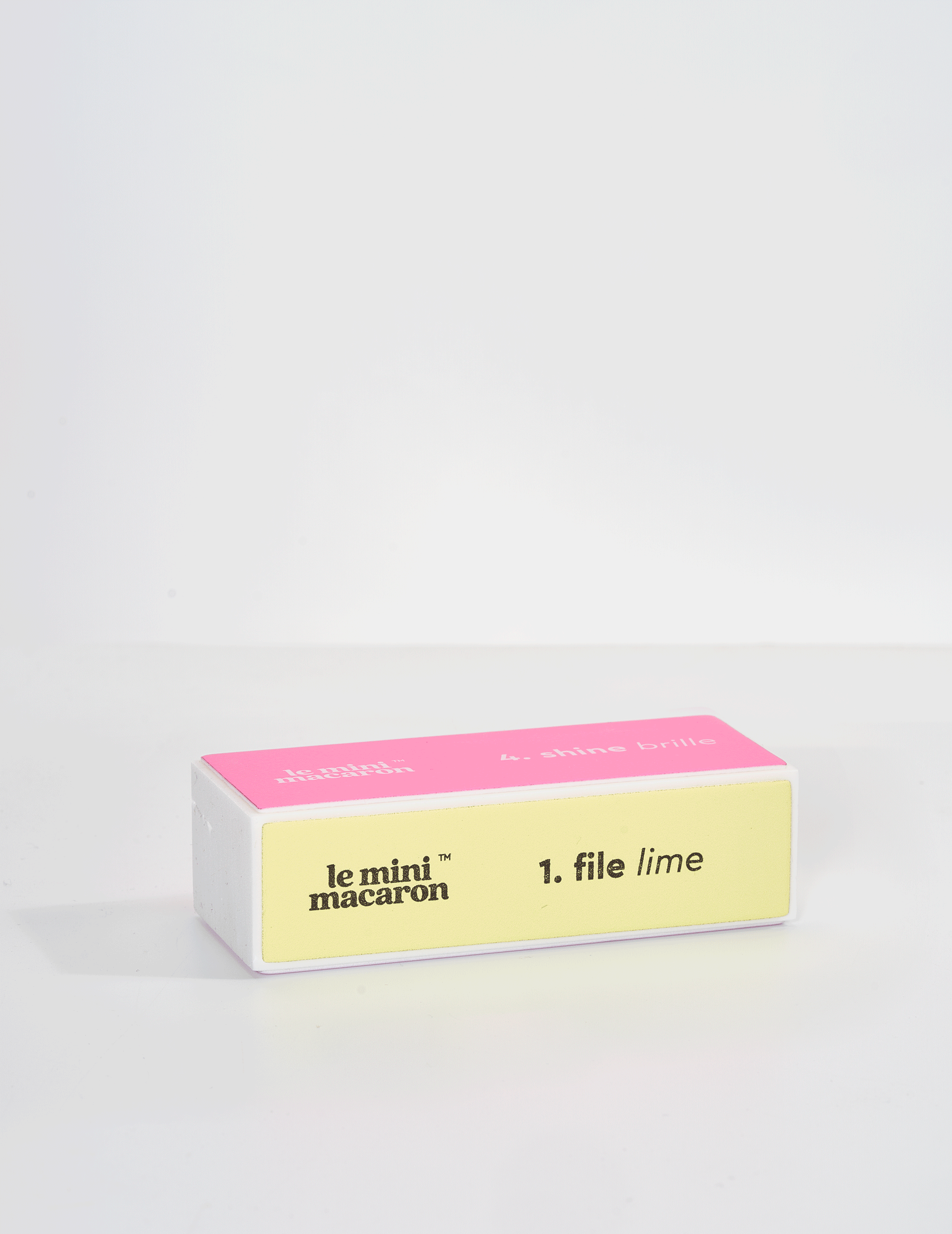 Le Mini Macaron 4 Ways neglefil buffer 4-i-1
