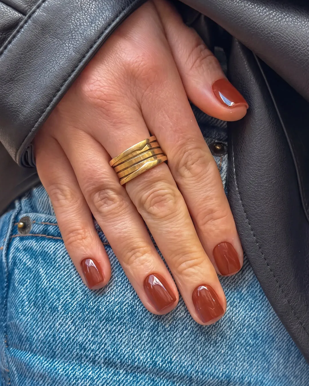 The Gel Collection Gel Polish 286 Duvet Day gellakk brun