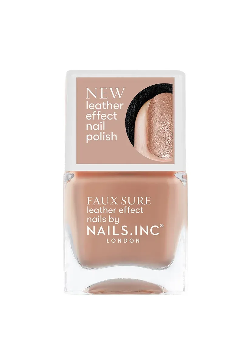 Nails Inc Leather Effect neglelakk matt nude