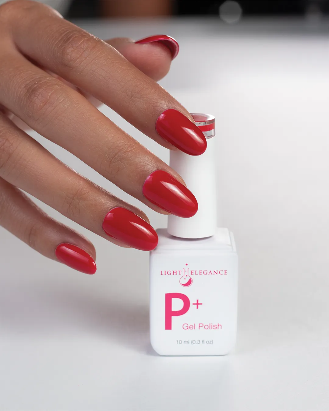 Light Elegance P+ Red Rover gel neglelakk rød krem 10 ml