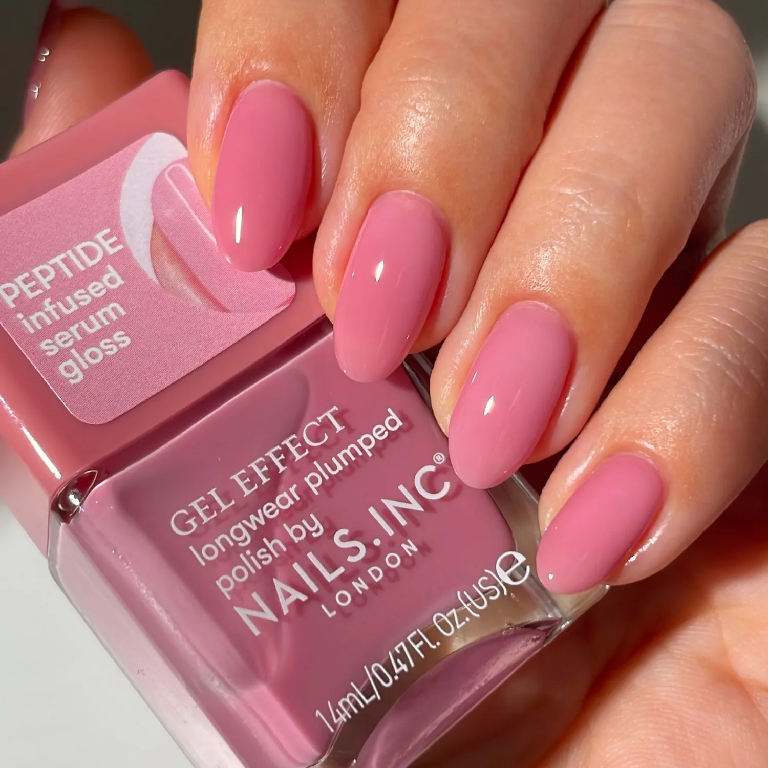 Nails Inc London Plump and Glow neglelakksett 8 deler peptid