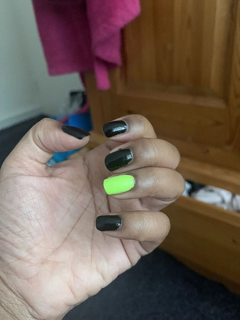 Nails Inc Lacquer Lock overlakk chip resistant