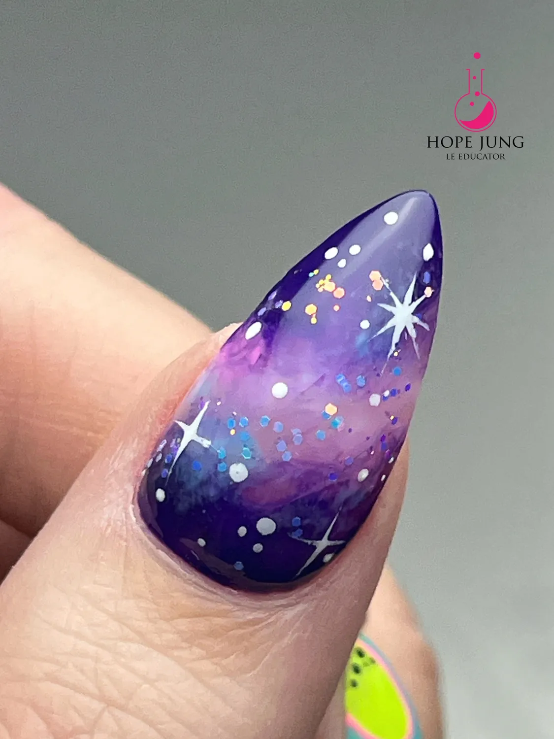 Light Elegance ButterCream You're in My Orbit fargegel mørk lilla
